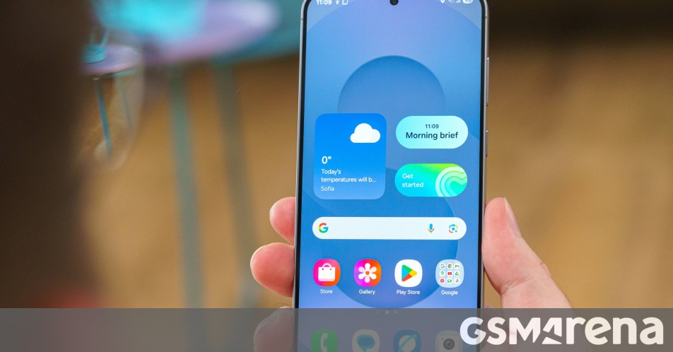 One UI 7 might still be a few months away from rolling out on older Samsung devices