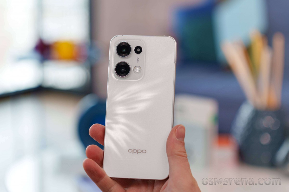 Oppo Reno13 in for review