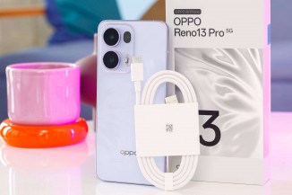 Unboxing the Reno13 Pro