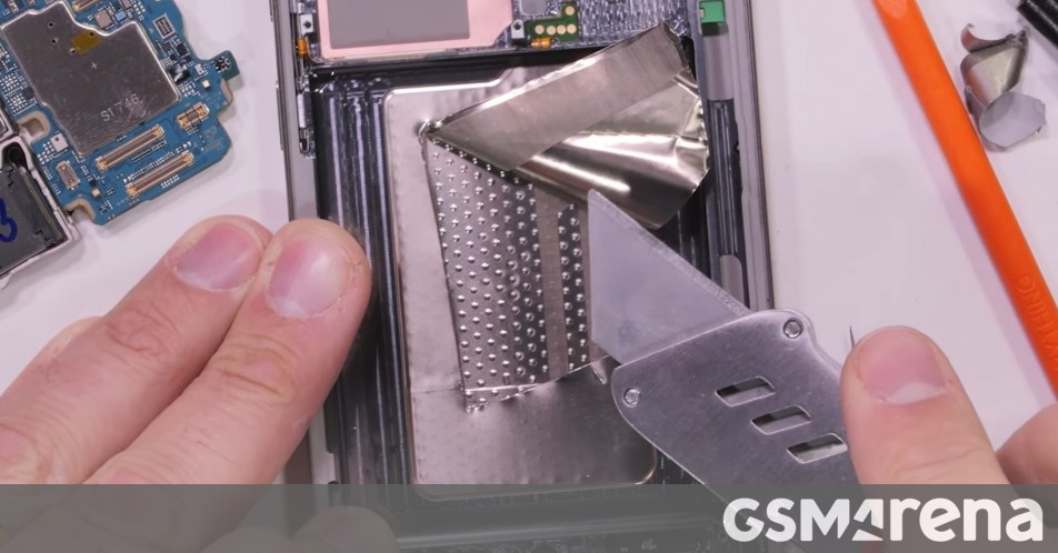 Samsung Galaxy S25 Ultra stars in another teardown video and has a surprise inside