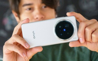 vivo X200 Ultra camera sensors revealed in official teaser