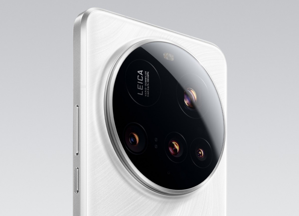 Xiaomi 15 Ultra arrives with 200MP 100mm telephoto camera