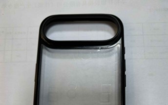 First Apple iPhone 17 Air case appears