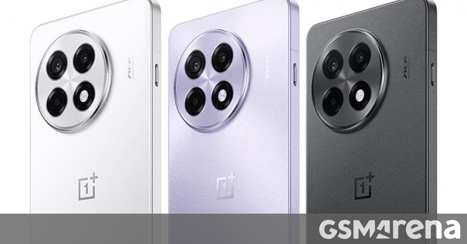 New OnePlus phone coming with 6.83" screen, Dimensity 9400+ chipset