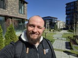 Selfie samples: Galaxy A56 - f/2.2, ISO 40, 1/1294s - Samsung Galaxy A56 vs. Galaxy S24 FE