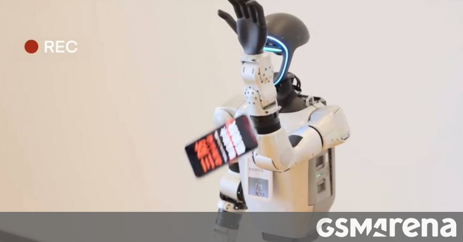 Meizu uses a robot to do the drop tests of the Meizu Note 16 Pro