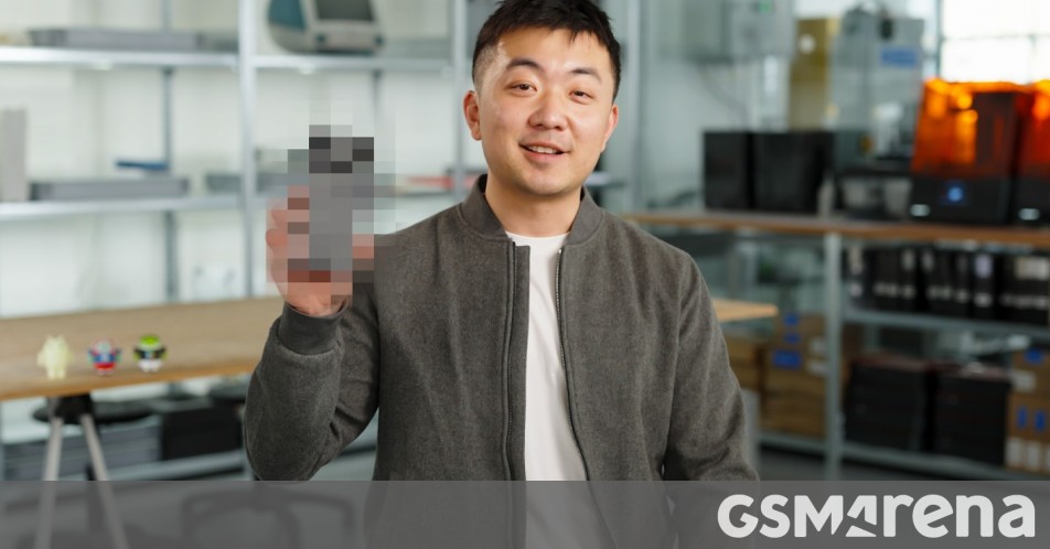 Nothing Phone (3) has its price revealed by the CEO