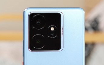 Realme smartphone with a 7,500 mAh battery arriving this year, 10,000 mAh battery phone coming 'soon'