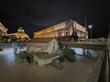 Galaxy S25+: 0.6x (f/2.2, ISO 800, 1/9s)