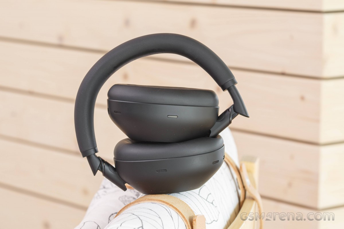 Sony WH-1000XM6 hands-on review