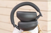 Sony WH-1000XM6 design - Sony WH-1000XM6 hands-on review