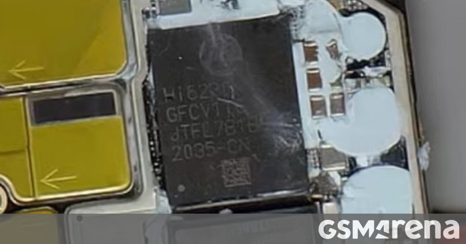 Teardown reveals the Kirin 8020 chipset inside the nova 14 Ultra