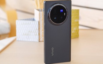 vivo X200 FE and X Fold5 launch date leaks
