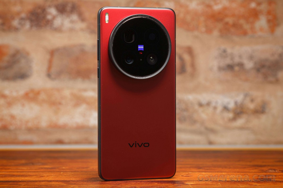 vivo X200 Ultra in for review