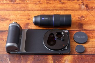 The teleconverter lens and photo case