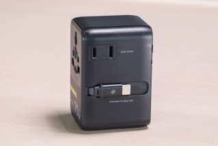 Enercore 6-in-1 universal travel adapter