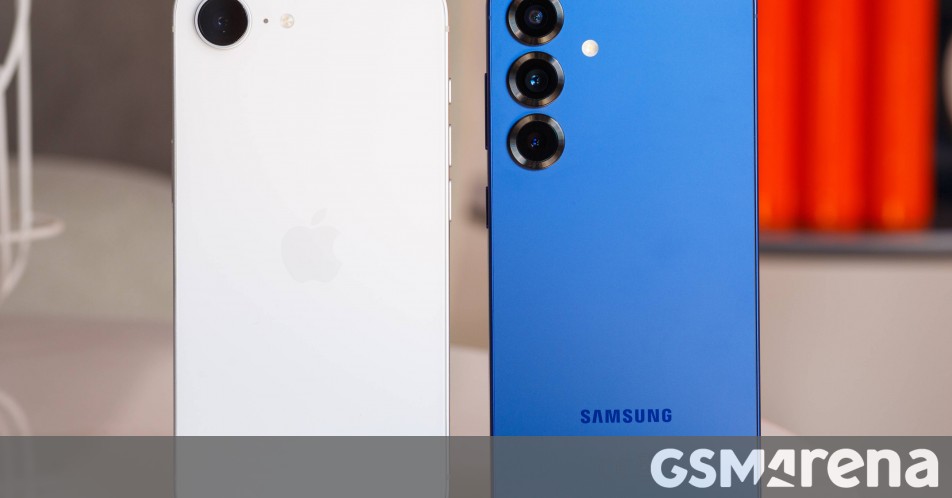 Apple and Samsung dominate Q1 best-selling smartphones list in Europe