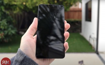 Galaxy S25 Edge drop test shows why you should probably use a case