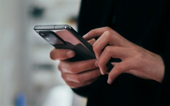 Smartphones now dominate global web traffic, latest data shows