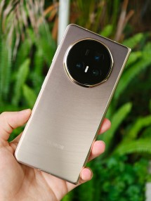 Honor Magic V5 (hands-on photos)