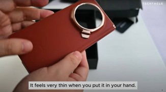Honor Magic V5 66W charger and case