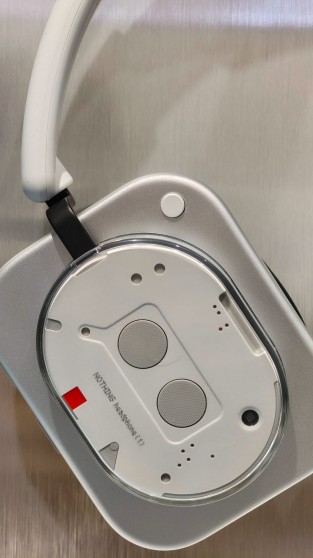 Nothing Headphone (1) ear cup design