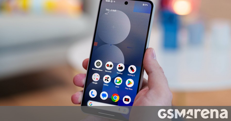 Nothing Phone (3) and Nothing Headphone (1) colors and prices leak