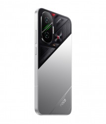Poco F7 in Silver