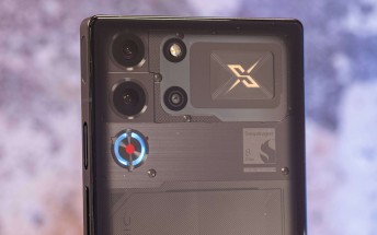 RedMagic 10S Pro unboxing and hands-on