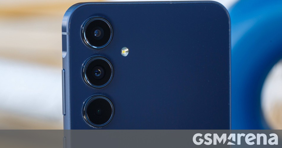 Samsung Galaxy A55 spotted on Geekbench running Android 16, could get One UI 8 before next year