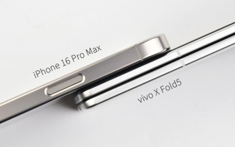 Images show vivo X Fold5's thickness compared to iPhone 16 Pro Max