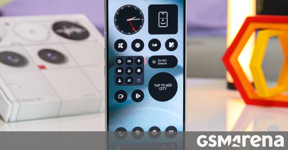 Nothing Phone (3) Android 16 beta recruitment starts