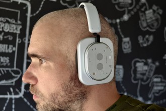 Nothing Headphone (1)