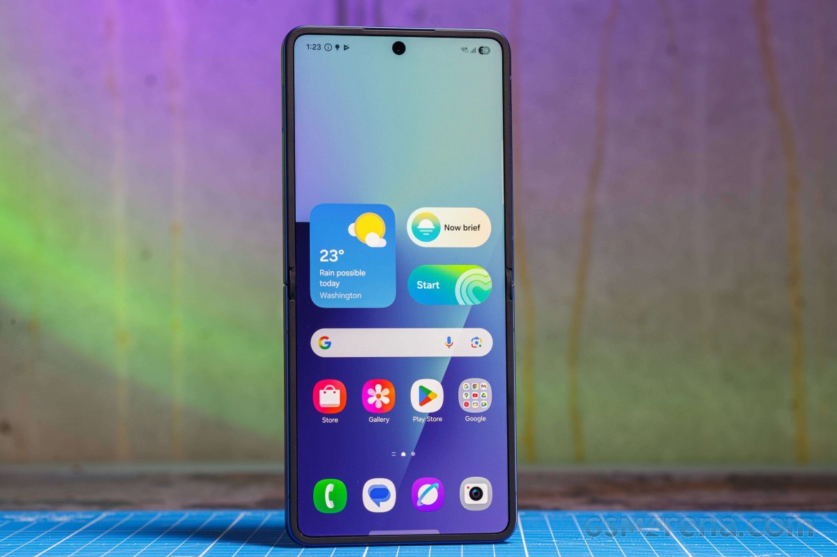 Samsung Galaxy Z Flip7 in for review