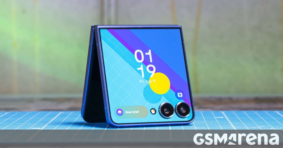 Samsung Galaxy Z Flip7 in for review