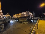 Low-Light: Z Fold 6 0.6x (F/2.2, ISO 2000, 1/25s)