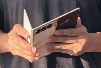 Tecno Phantom Ultimate G Fold Concept (credit: Ice Universe)