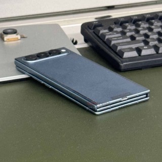 Tecno Phantom Ultimate G Fold Concept