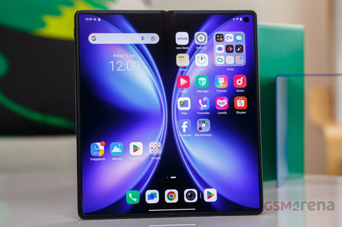 vivo X Fold5 goes on sale in India