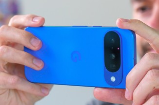 Google Pixel 10 has a zoom camera