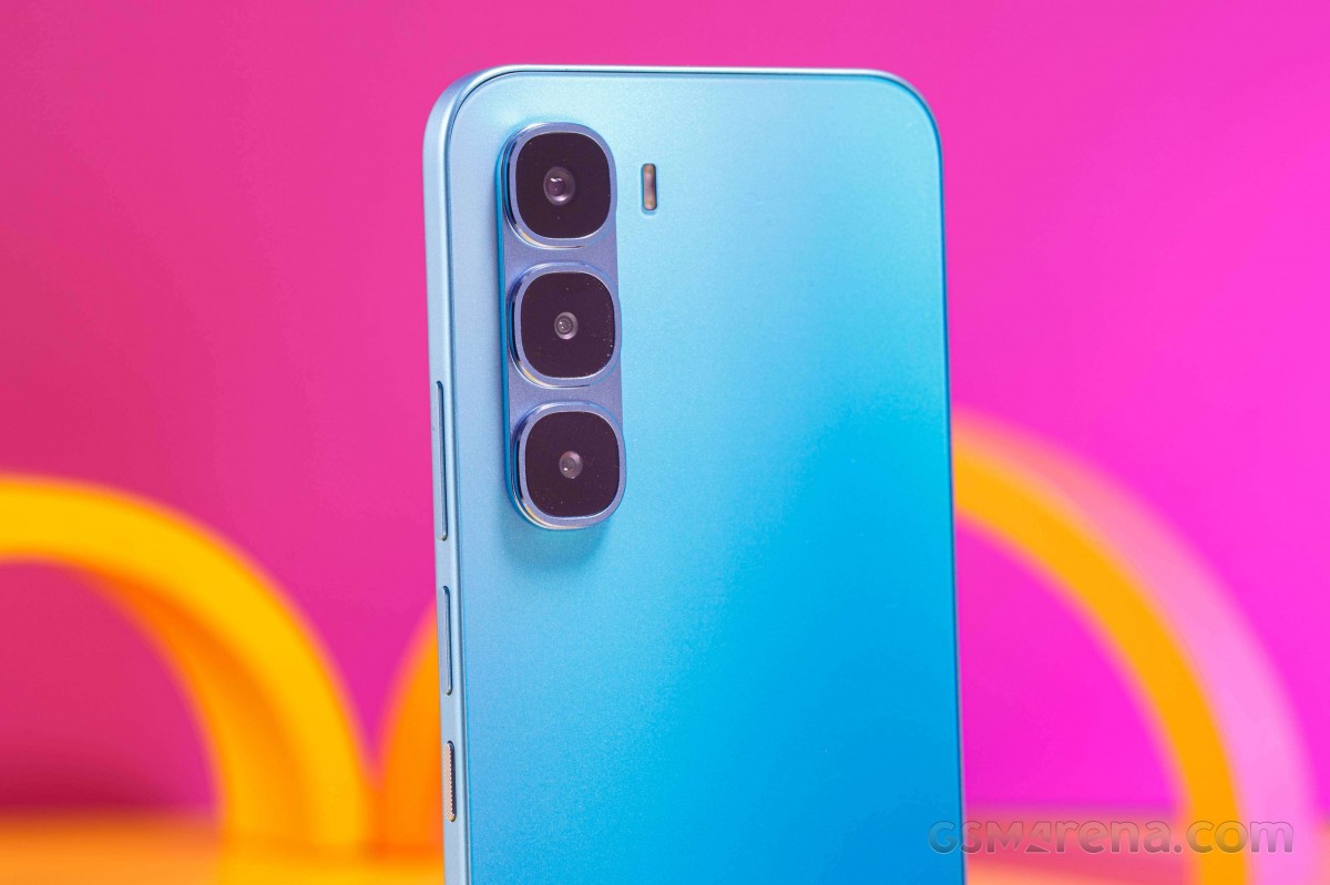Infinix Hot 60 Pro in for review
