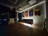 Low-light photo samples, 0.6x: Galaxy Z Flip7 FE - f/2.2, ISO 1250, 1/25s - Samsung Galaxy Z Flip7 FE vs. Galaxy Z Flip7