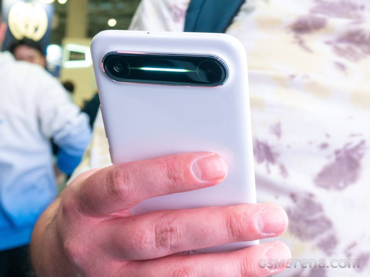 Tecno Spark Slim concept