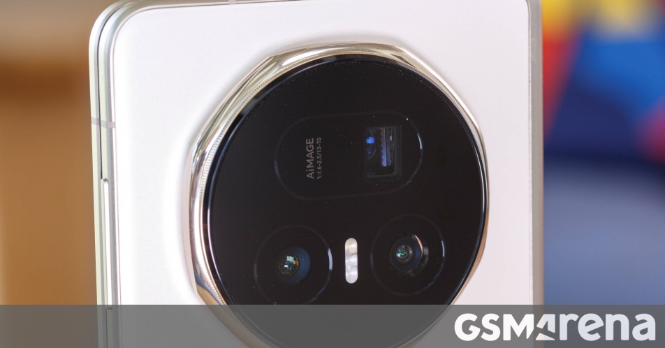 Honor rumored to go all-in with 200MP main cameras, including for the Magic V6