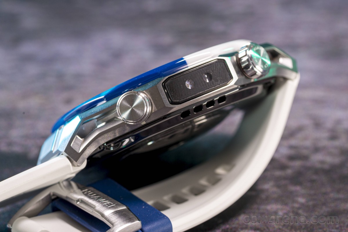Huawei Watch Ultimate 2 in for review