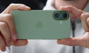 Apple iPhone 17 in for review