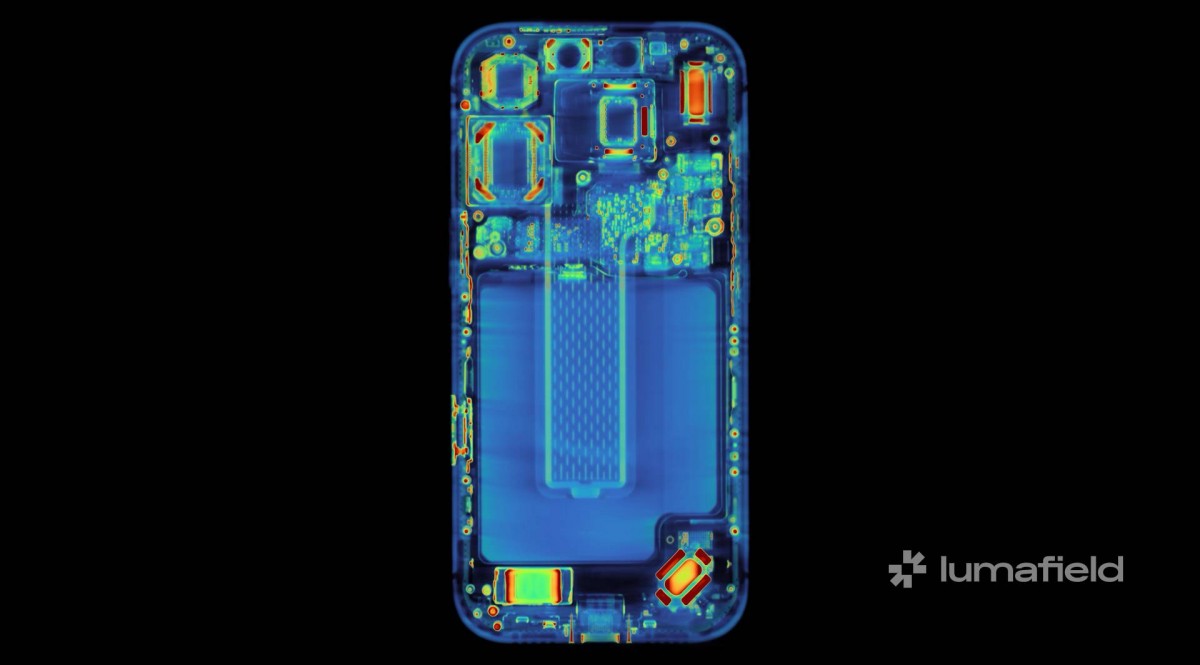 A look at the new vapor chamber of iPhone 17 Pro