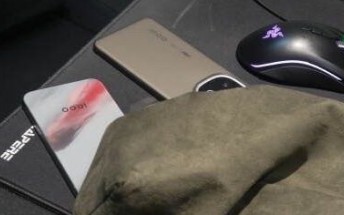 iQOO 15 allegedly spotted in the wild