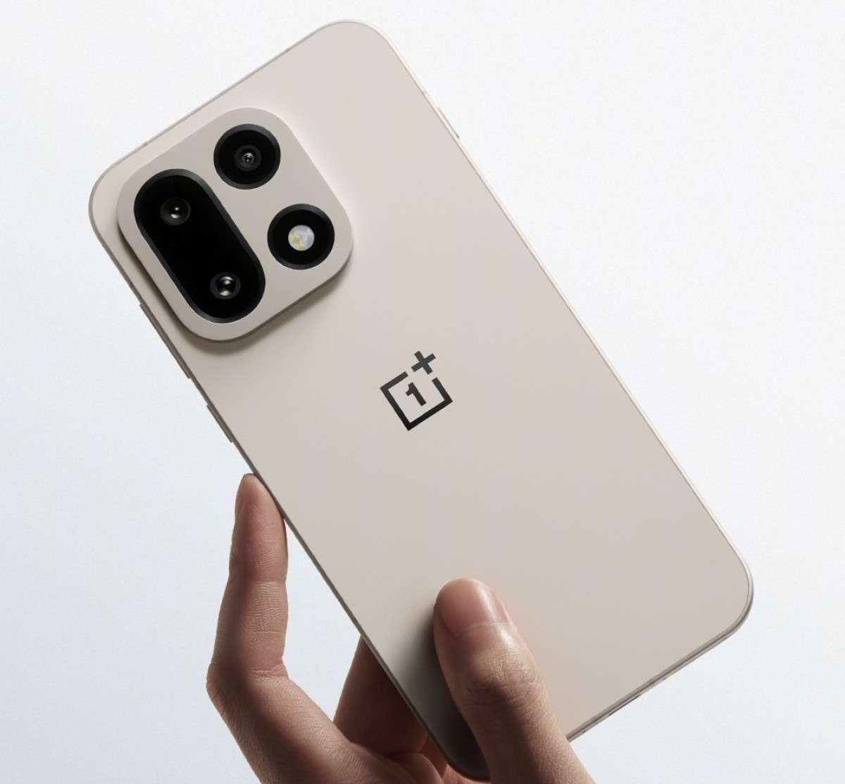 OnePlus 15's dune color and front design officially revealed