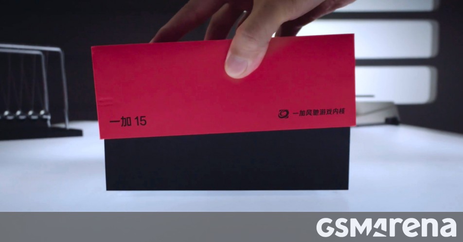 Chinese OnePlus 15 gets an official unboxing video